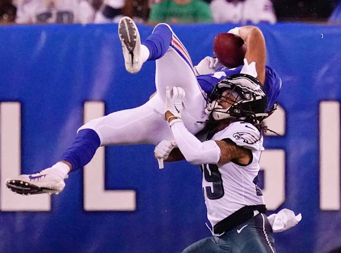 Dec 29, 2019; East Rutherford, New Jersey, USA; New York Giants wide receiver Golden Tate (15) catches a pass against Philadelphia Eagles cornerback Avonte Maddox (29) in the first half at MetLife Stadium.